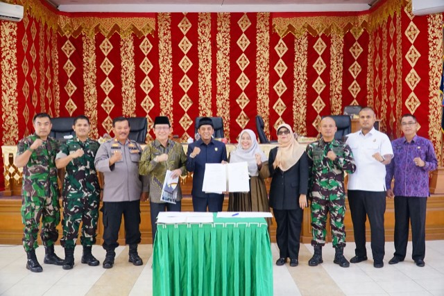 wali-kota-zulmaeta-apresiasi-pengesahan-dua-ranperda,-bukti-komitmen-bersama-bangun-payakumbuh 