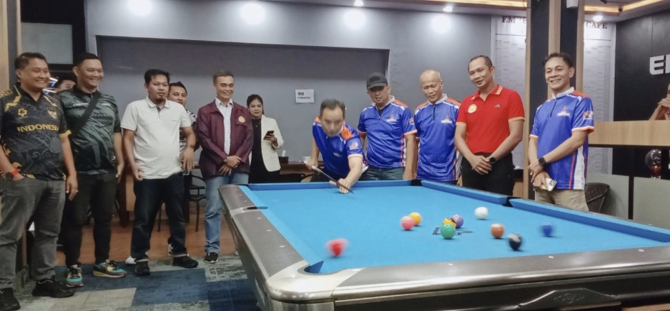 turnamen-biliar-wali-kota-championship,-hazli-:-potensi-perkembangan-olahraga-biliar