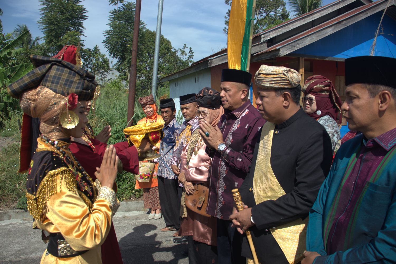 “batogak-rumah-manaiakkan-kudo-kudo”-di-kenagarian-koto-nan-ampek