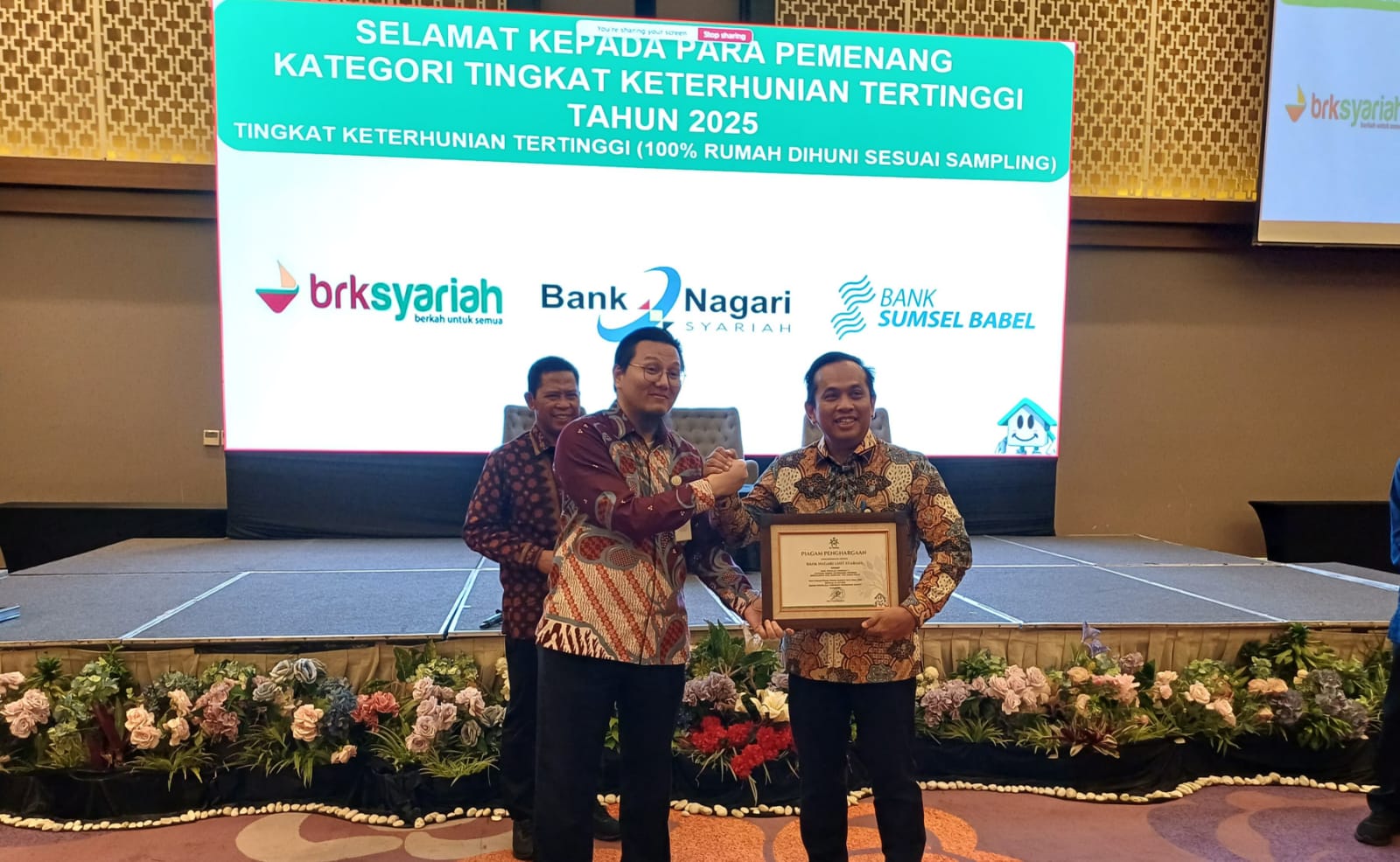 sukses-salurkan-kpr-flpp,-bank-nagari-raih-2-penghargaan-bp-tapera