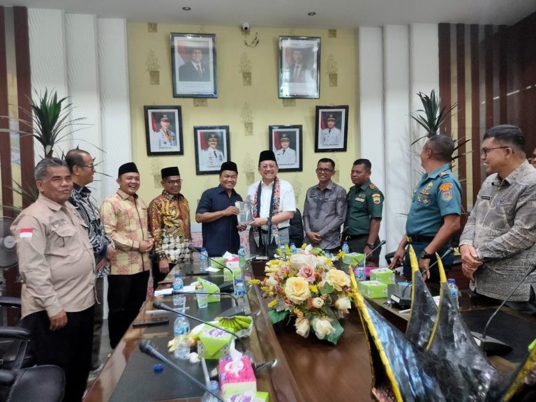 anggota-dpd-ri-irman-gusman-dukung-penuh-pembentukan-dob-renah-indojati