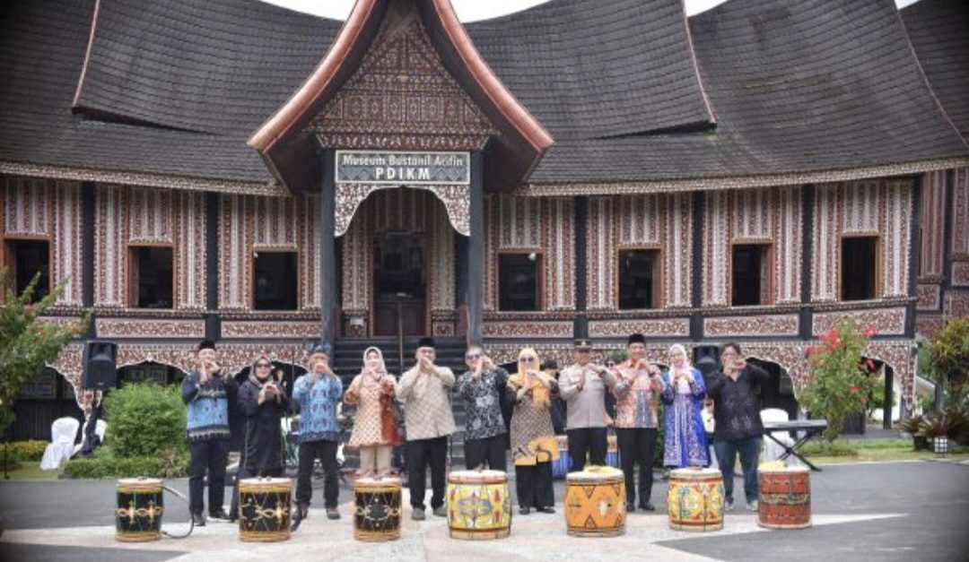 festival-pamenan-minangkabau-#2:-ruang-perempuan,-budaya-dan-masa-depan-di-rumah-gadang