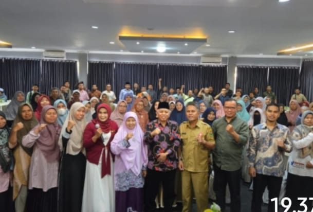 anggota-dprd-sumbar-h.-nurfirman-wansyah,-apreasisi-aspirasi-masyarakat-dalam-membangun-ketahanan-keluarga