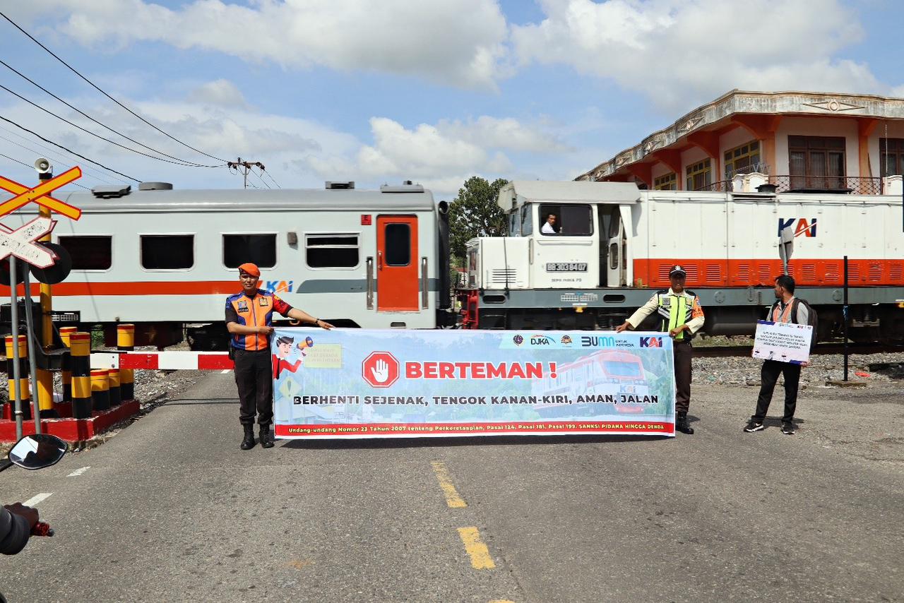kai-berduka-atas-kecelakaan-di-perlintasan-sebidang-yang-merenggut-2-nyawa
