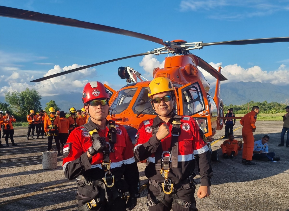 pt-semen-padang-ikuti-latihan-gabungan-heli-rescue-basarnas-di-padang