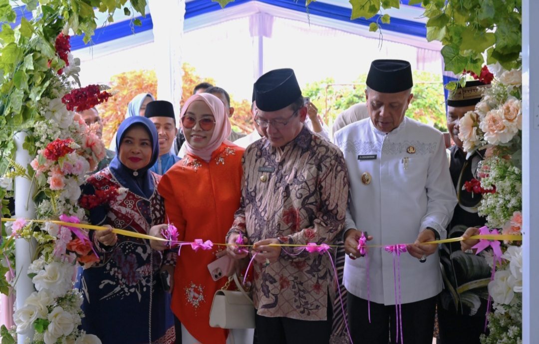 wali-kota-payakumbuh-resmikan-dapur-mbg-ke-8-mesra-subarang-batuang