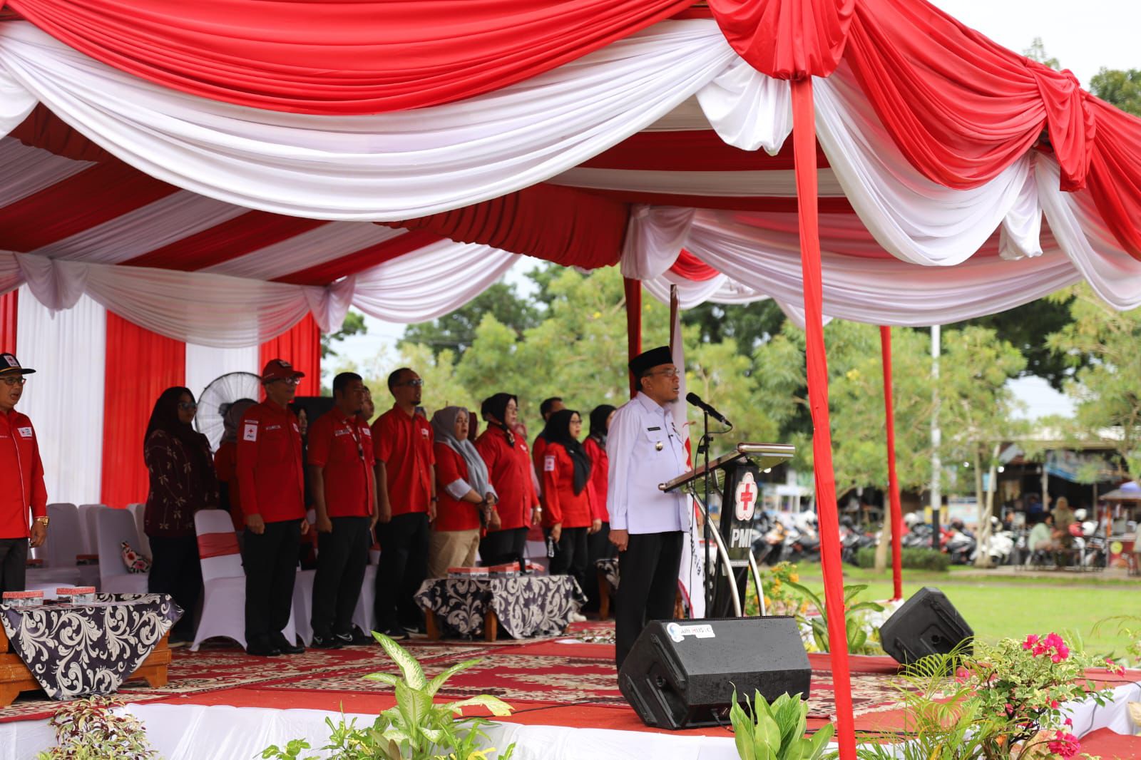 wawako-maigus-nasir-pimpin-apel-lomba-palang-merah-remaja-ksr-se-kota-padang