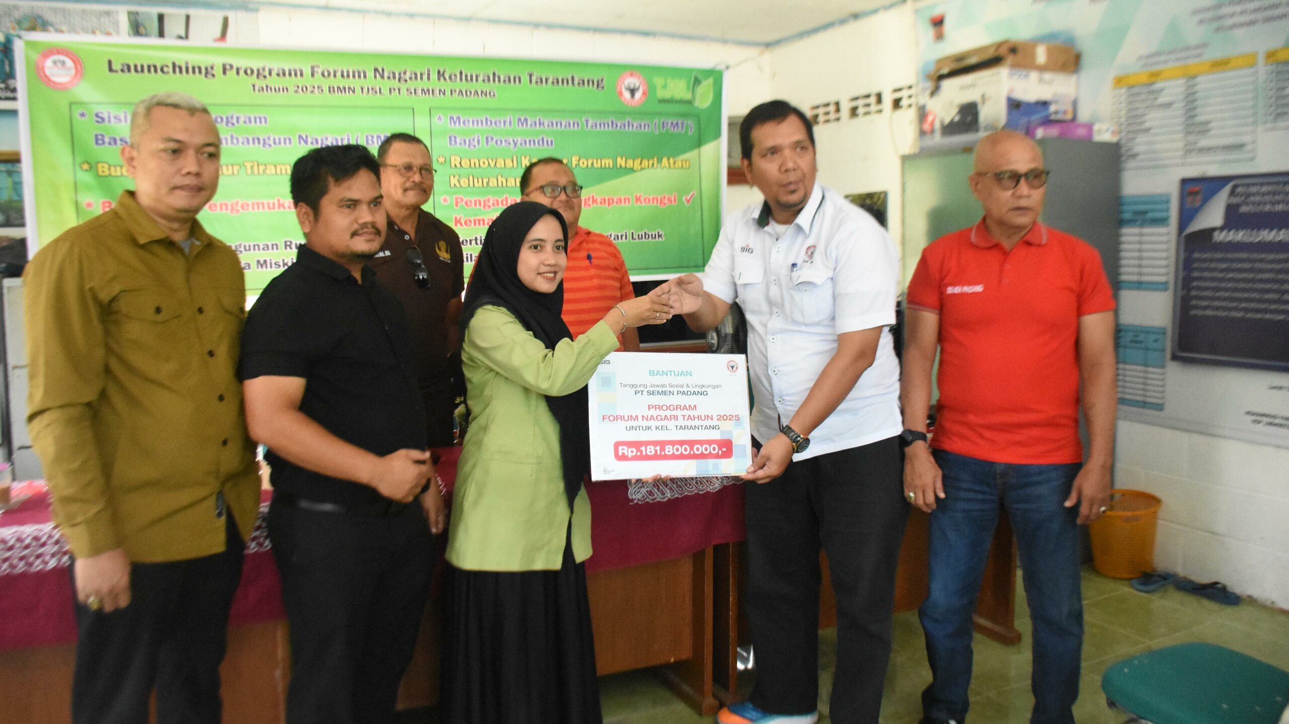 semen-padang-salurkan-dana-forum-nagari-tahap-i-rp740-juta-untuk-27-program