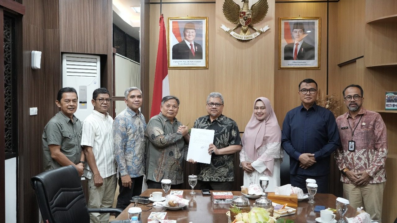 pansel-serahkan-21-nama-calon-komisioner-kpid-ke-dprd,-komisi-i-segera-fit-and-proper-test 