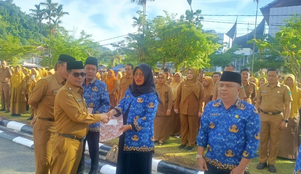 wabup-risnaldi-ibrahim-lantik-25-pppk-formasi-2024-tahap-ii