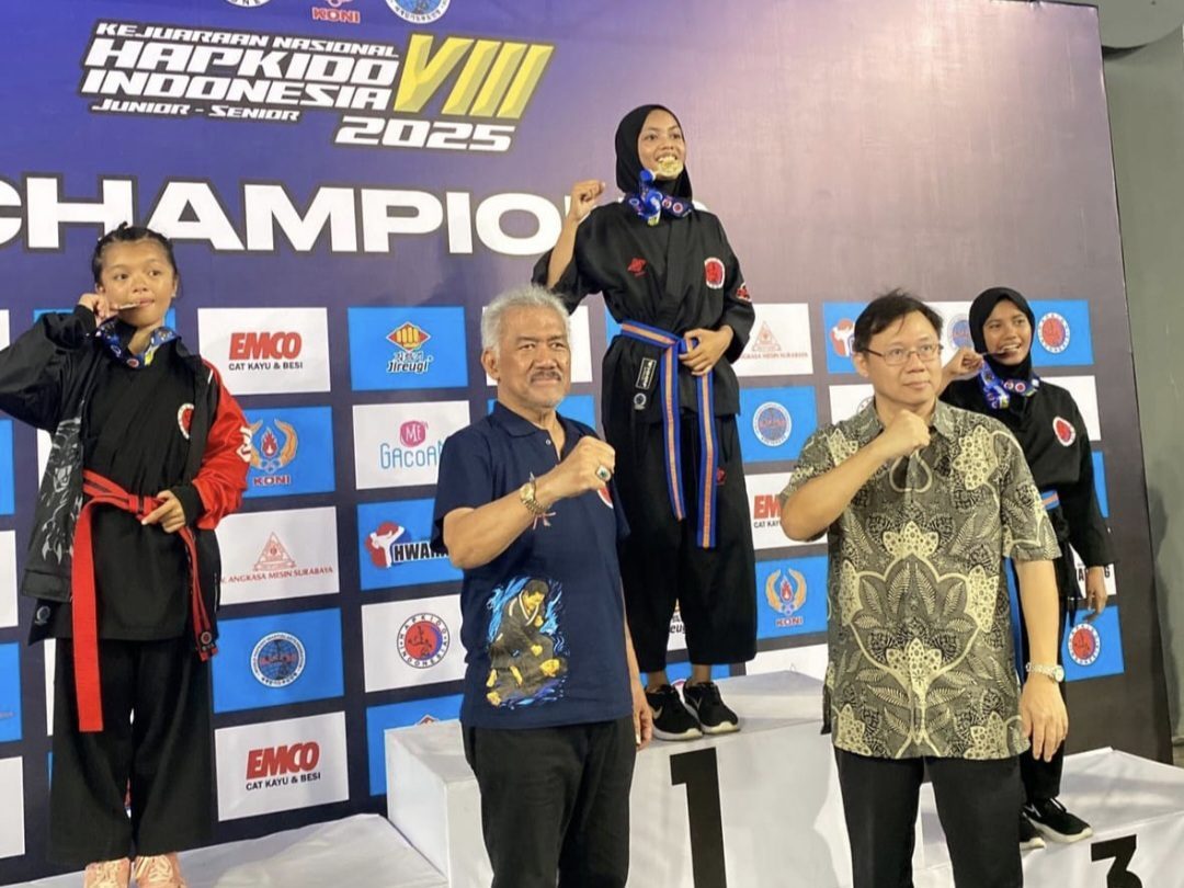 andine,-siswi-man-2-padang-raih-medali-emas-di-kejurnas-hapkido-2025
