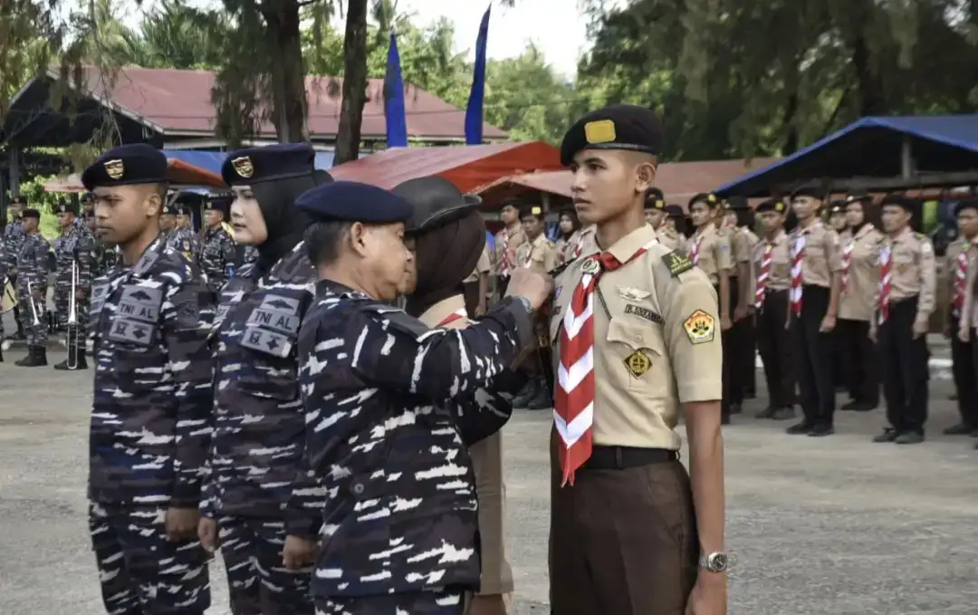 ‎bentuk-karakter-unggul,-dankodaeral-ii-buka-persami-korps-kadet-ri-di-pantai-air-manis