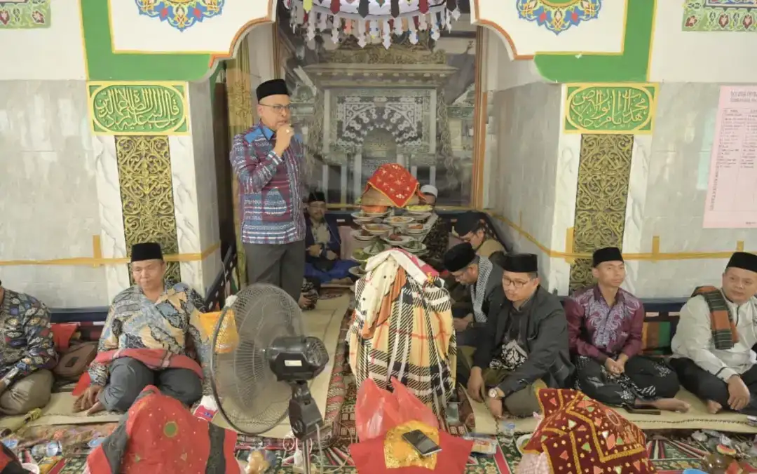 sekda-provinsi-sumbar,-ajak-generasi-muda-lestarikan-tradisi-maulid-nabi