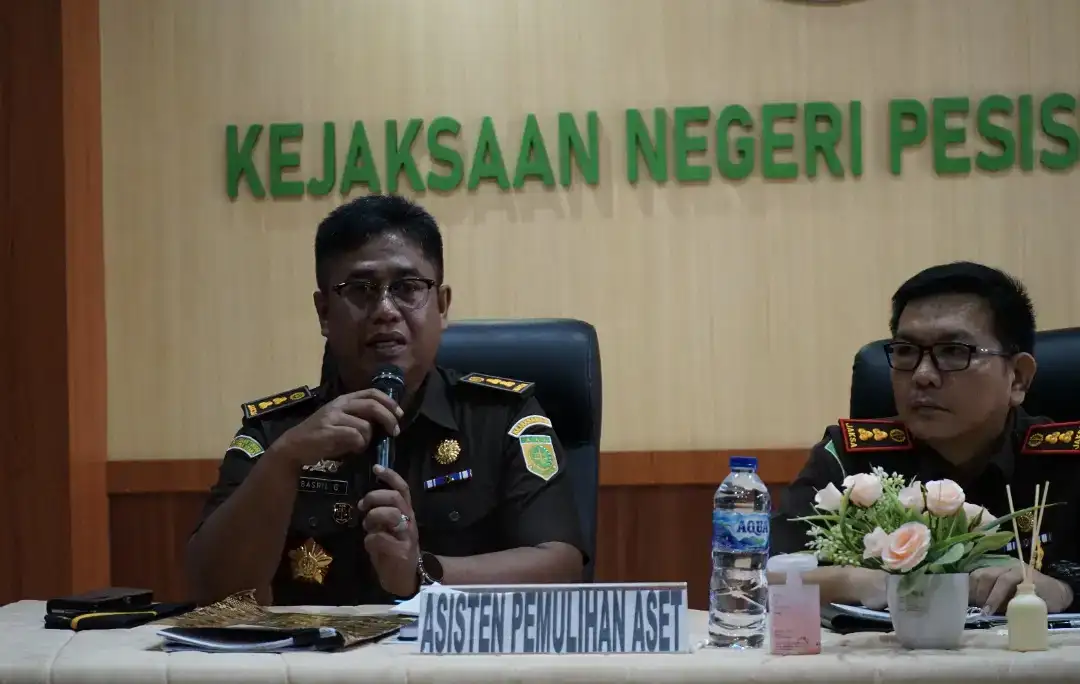 pastikan-tata-penyimpanan-barang-sesuai-ketentuan,-tim-kejati-sumbar-turun-ke-kejari-pessel