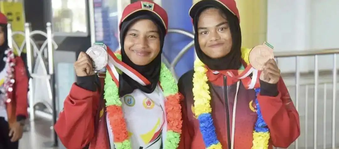 Gambar Berita Rektor Unand Rangkul Alumni, Bangun Kekuatan Bersama