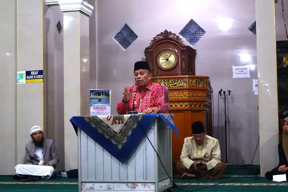 Gambar Berita Danantara Bidik Saham BEI, OJK Awasi Ketat Proses Demutualisasi