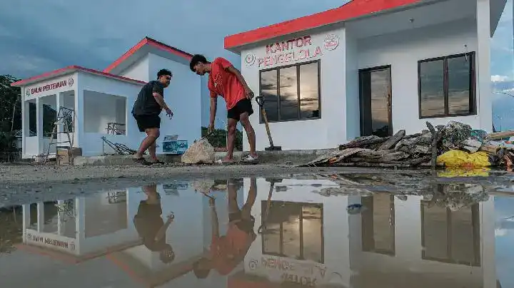 Gambar Berita Payakumbuh Bangkit: Bantuan Mengalir, Kios Dibangun