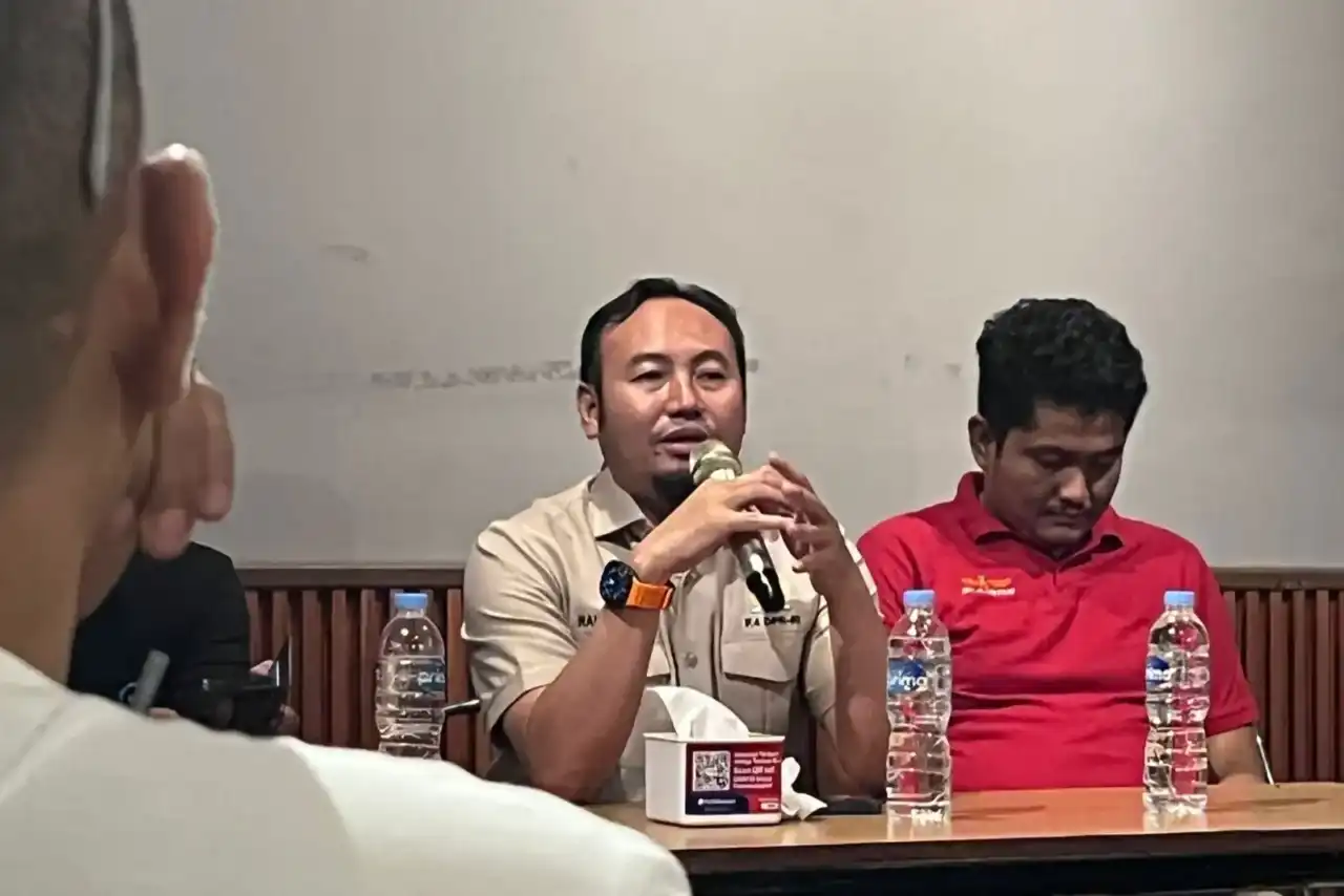 Gambar Berita Agam Rayakan Idul Fitri, Bupati Ajak Masyarakat Bersatu Bangkit