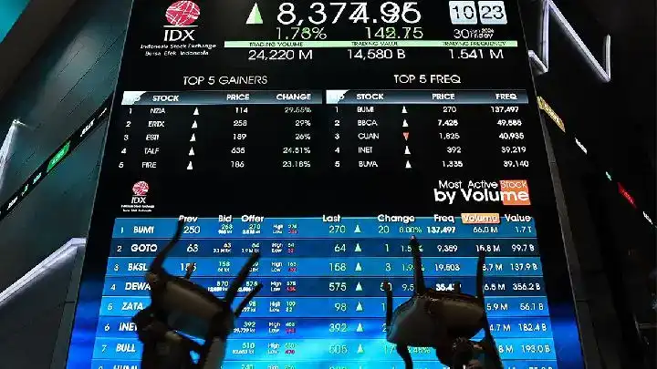 Gambar Berita Lemkari Padang Gelar Latihan Gabungan, Sambut Pengurus Baru Sumatera Barat