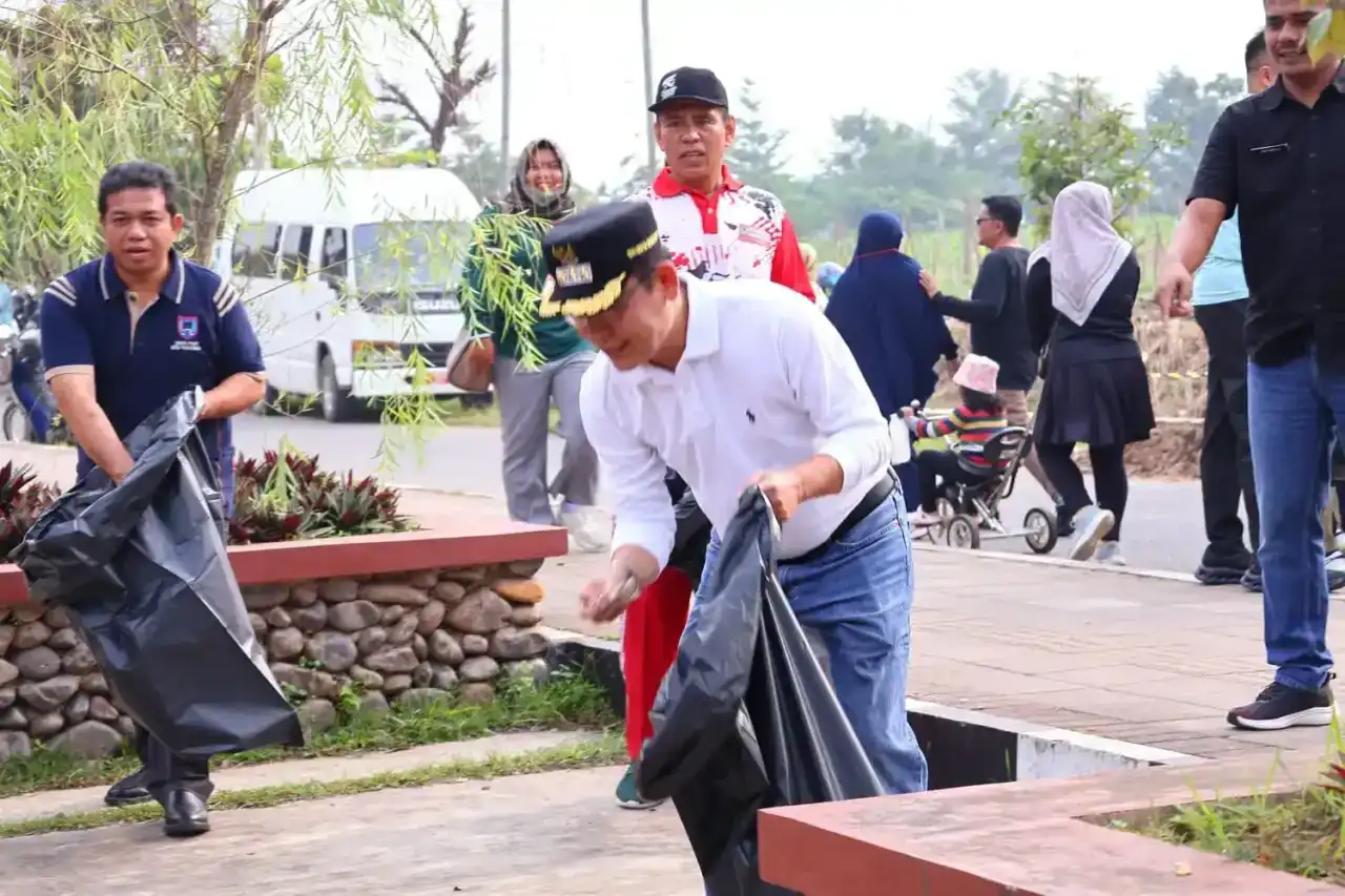 Gambar Berita Mantan SPG Kini Bekerja, Harapkan MBG Berlanjut