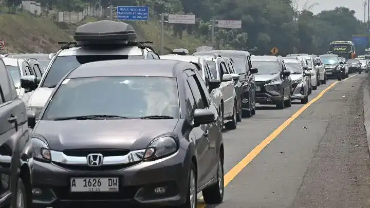 Gambar Berita Machiavelisme Menyiksa, Rakyat Bertransformasi Jadi Singa