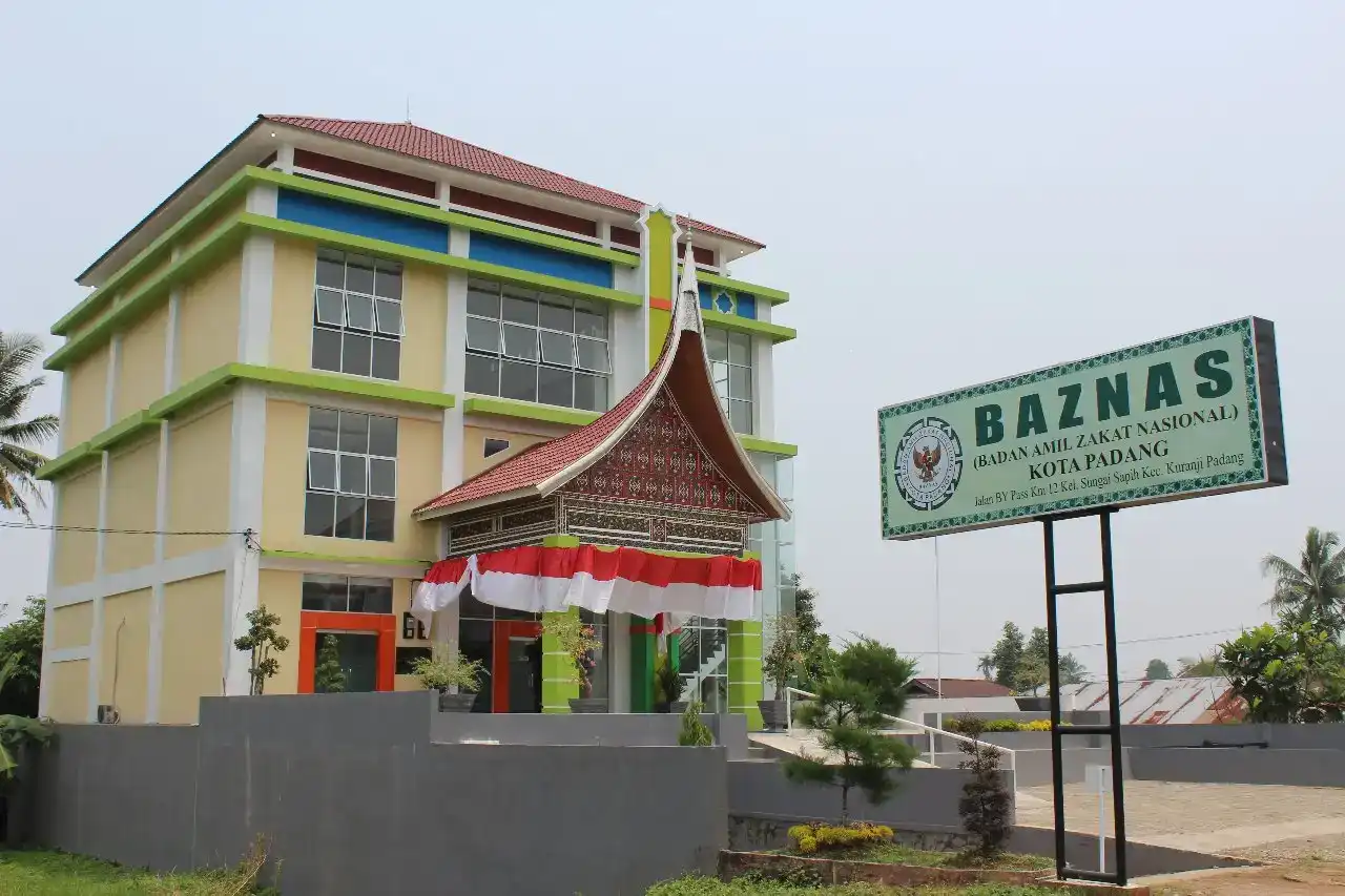 Gambar Berita Bupati Tanah Datar Buka Lomba Senam Kreasi