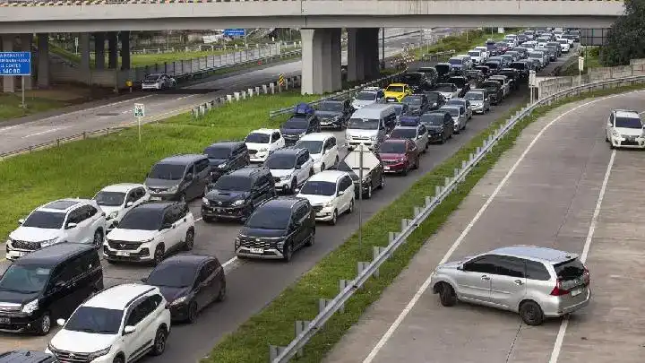Gambar Berita Jalan Kambang-Inderapura-Tapan Diperbaiki, Keluhan Pengguna Jalan Terjawab