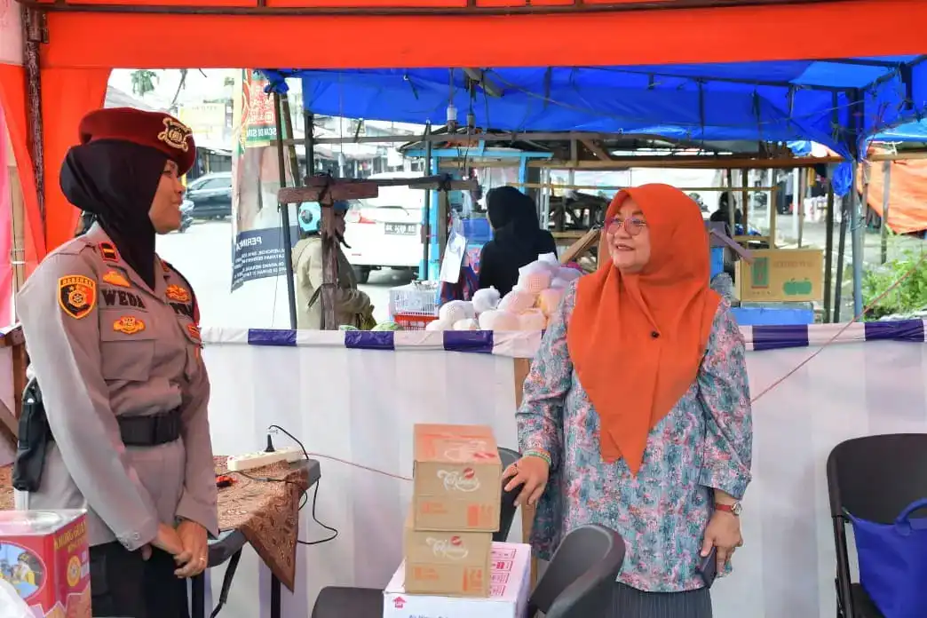 Gambar Berita Andre Rosiade Kunjungi, Konsolidasi IKM Kepri