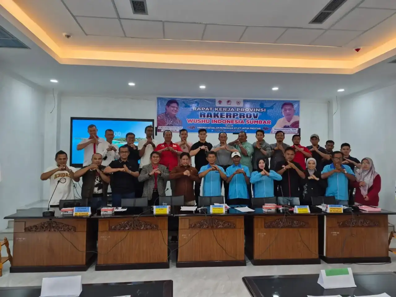 wi-sumbar-lakukan-rakerprov-dengan-motto-“sinergisitas-pembinaan-atlet-untuk-prestasi”