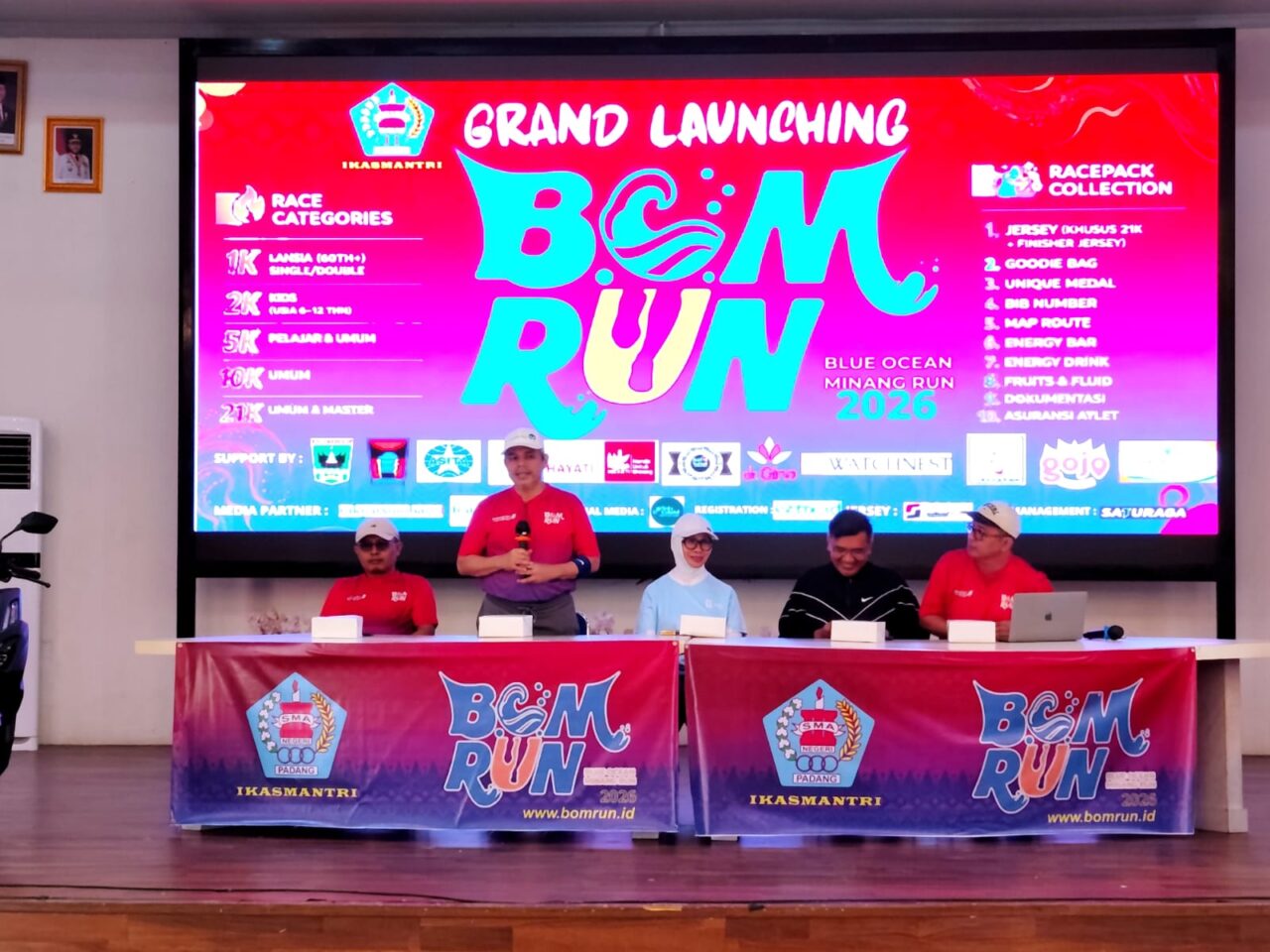 menpar-dukung-bom-run-2026-perkuat-sport-tourism-sumbar