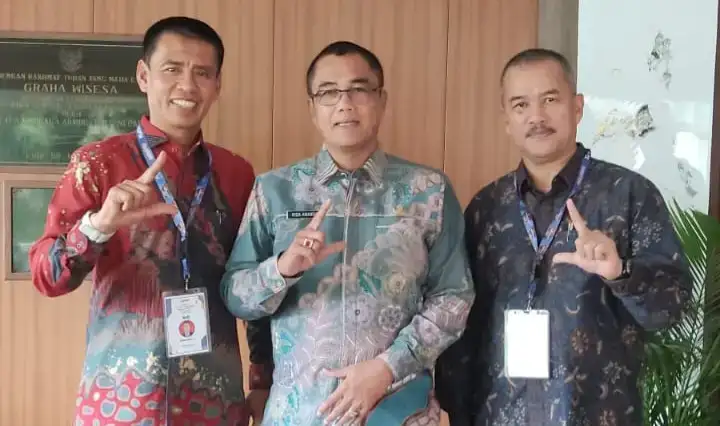 pejabat-payakumbuh-persentasikan-inovasi-kelas-bernalar-dan-pengelolaan-sampah-dalam pkn-tingkat-ii