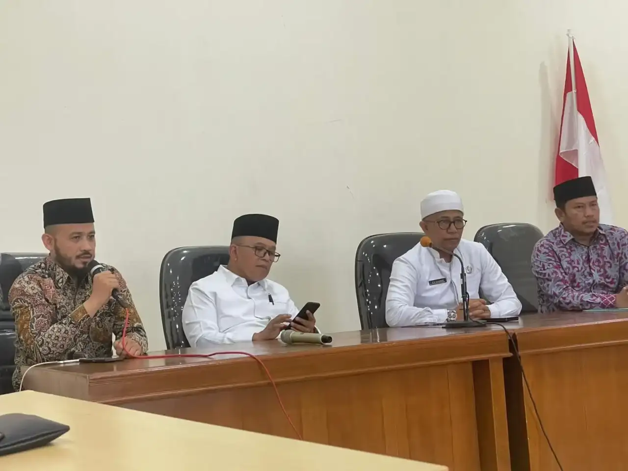 lptq-sumbar-gelar-rapat-pematangan-program-kerja-dan-kebutuhan-anggaran-2026–2027