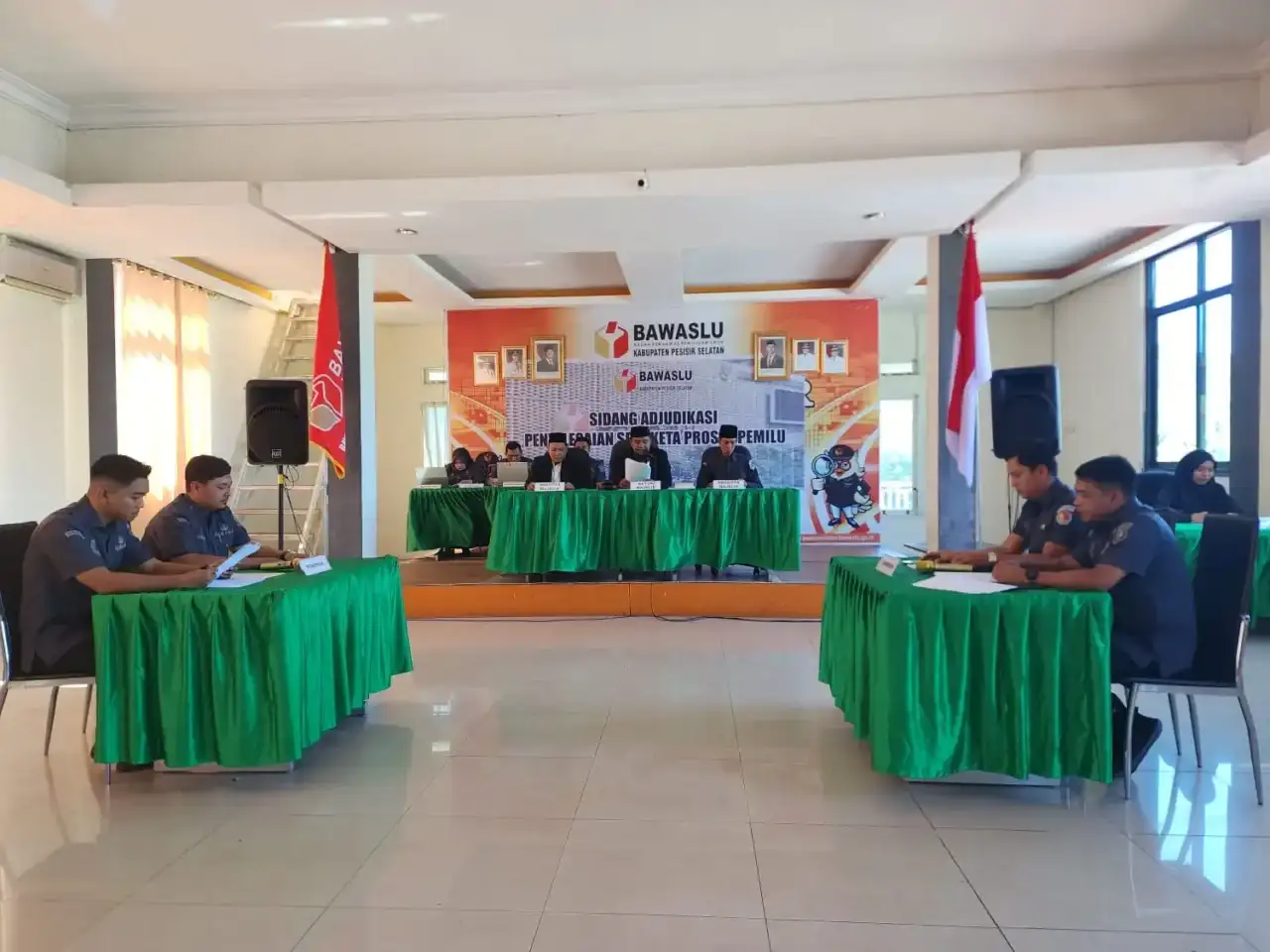 mantapkan-pemahaman,-bawaslu-pesisir-selatan-gelar-simulasi-sidang-ajudikasi