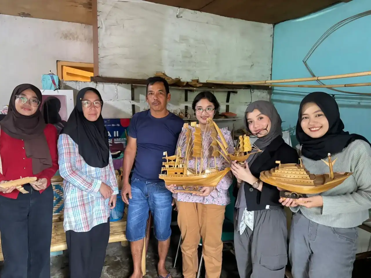 unand-uji-mahasiswa-ilmu-komunikasi-dampingi-umkm-kembangkan-konten-digital
