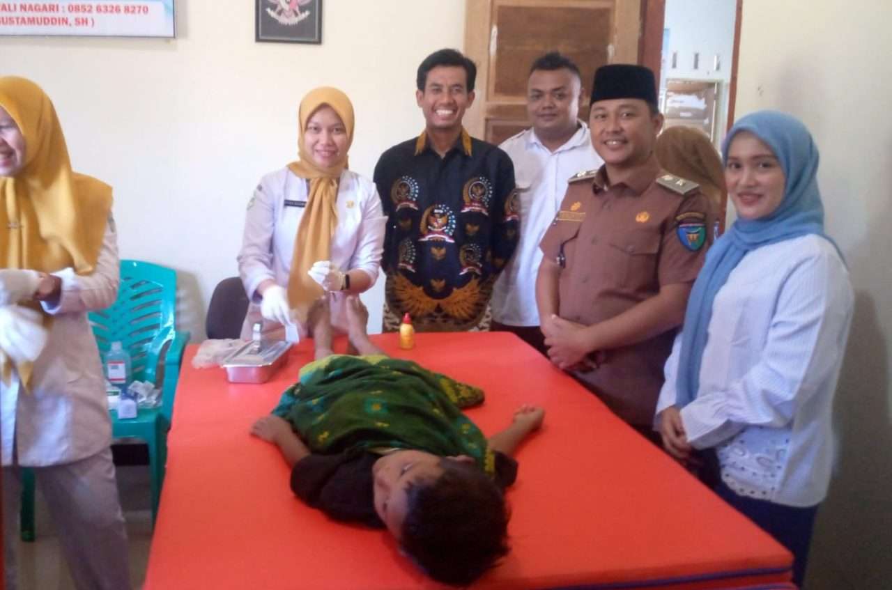 untuk-kesehatan-anak-dan-sdgs-desa,-nagari-siguntur-tua-adakan-khitan-massal-gratis