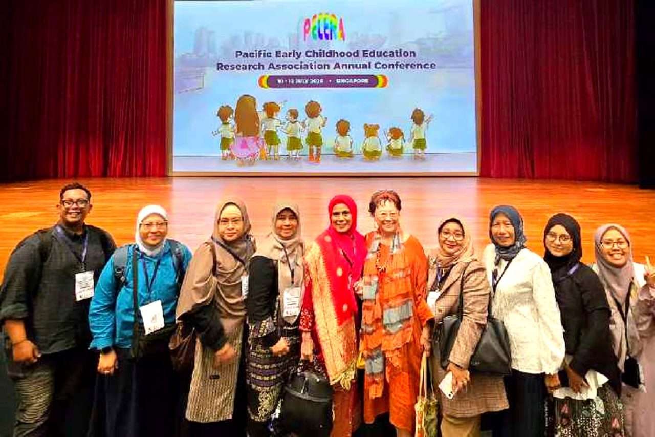 dr.-rosita-medina-wakili-indonesia-di-konferensi-paud-internasional-singapura-2026