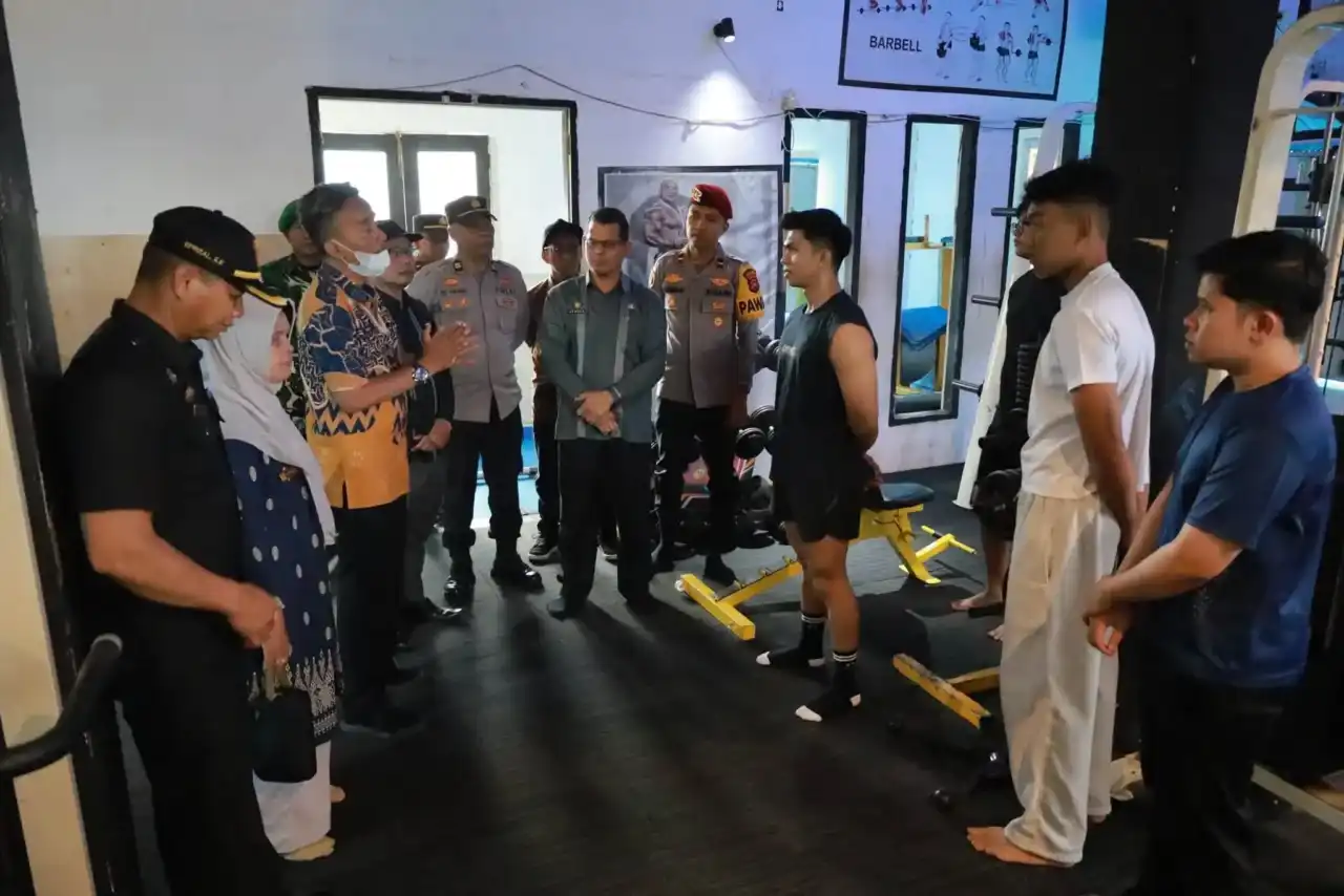 jaga-norma-sosial,-pemkab-tanah-datar-sosialisasi-deklarasi-tolak-lgbt