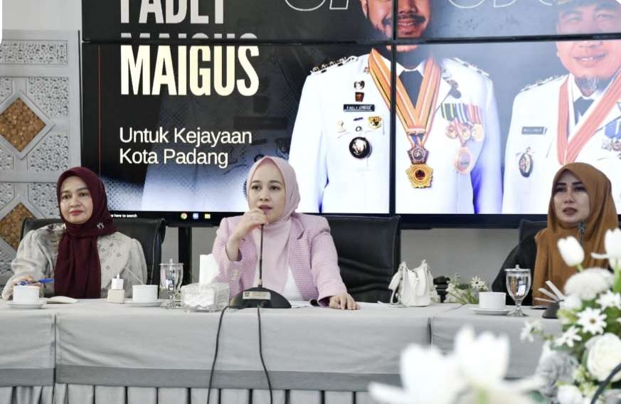 hadapi-jambore-pkk-tingkat-provinsi,-tp-pkk-padang-susun-kekuatan-untuk-juara