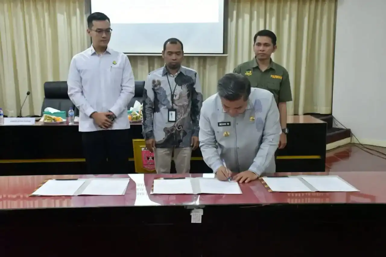 pemkab-agam-tingkatkan-pelayanan-publik-melalui-kolaborasi-tiga-mitra-strategis