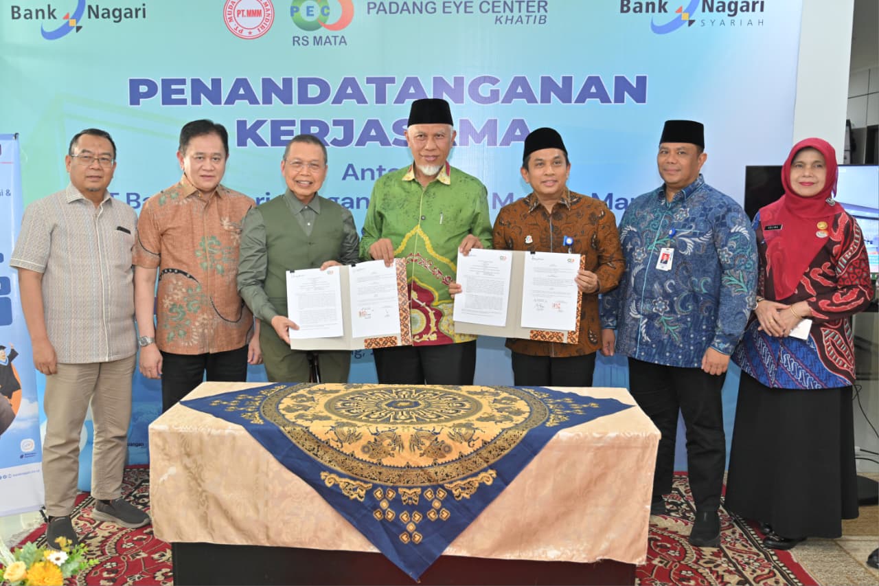 kolaborasi-bank-nagari–padang-eye-center-tembus-rp140-miliar,-mahyeldi:-kebersamaan-kunci-kemajuan-daerah