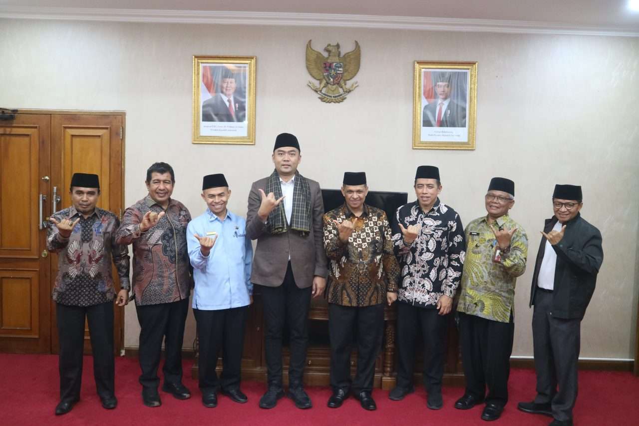 kakankemenag-padang-sambut-kedatangan-staf-khusus-menag-di-bim