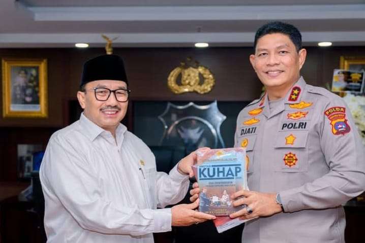benny-utama-temui-kapolda-sumbar,-perang-narkoba-tak-bisa-setengah-setengah
