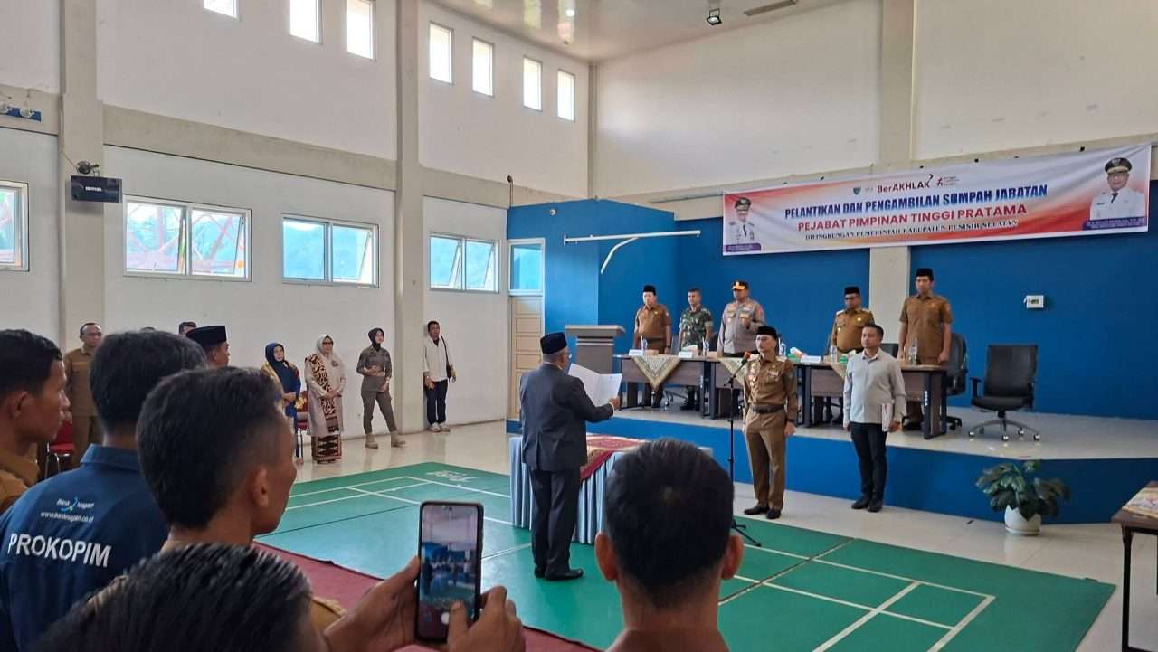 bupati-hendrajoni-lantik-kadis-pertanian-dan-kasat-pol-pp-dan-damkar