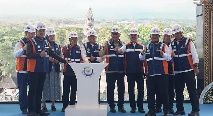 nindya-karya-perkuat-infrastruktur-perikanan-nasional-lewat-pengembangan-ppn-pengambengan