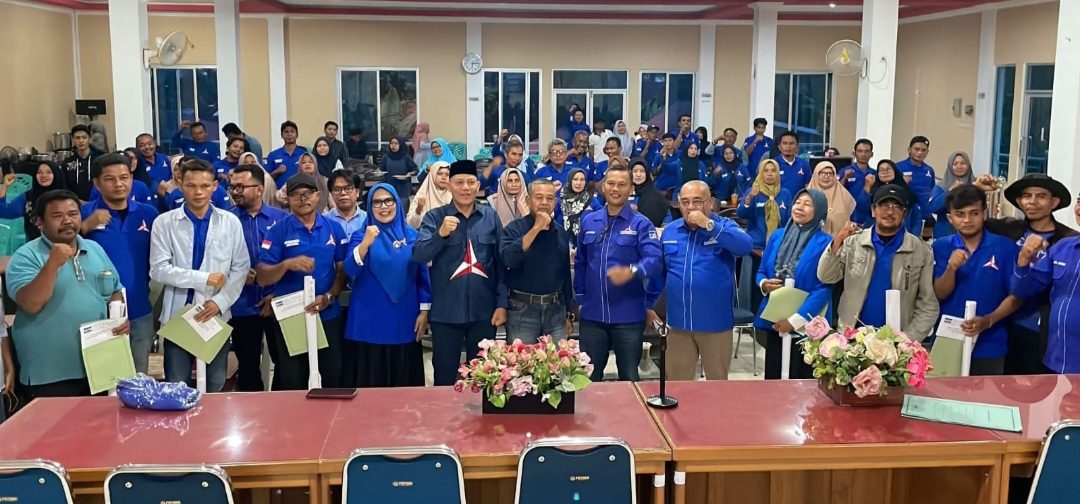 konsolidasi-demokrat-pasaman-berlanjut,-sabar-as-kukuhkan-pengurus-ranting-di-9-nagari