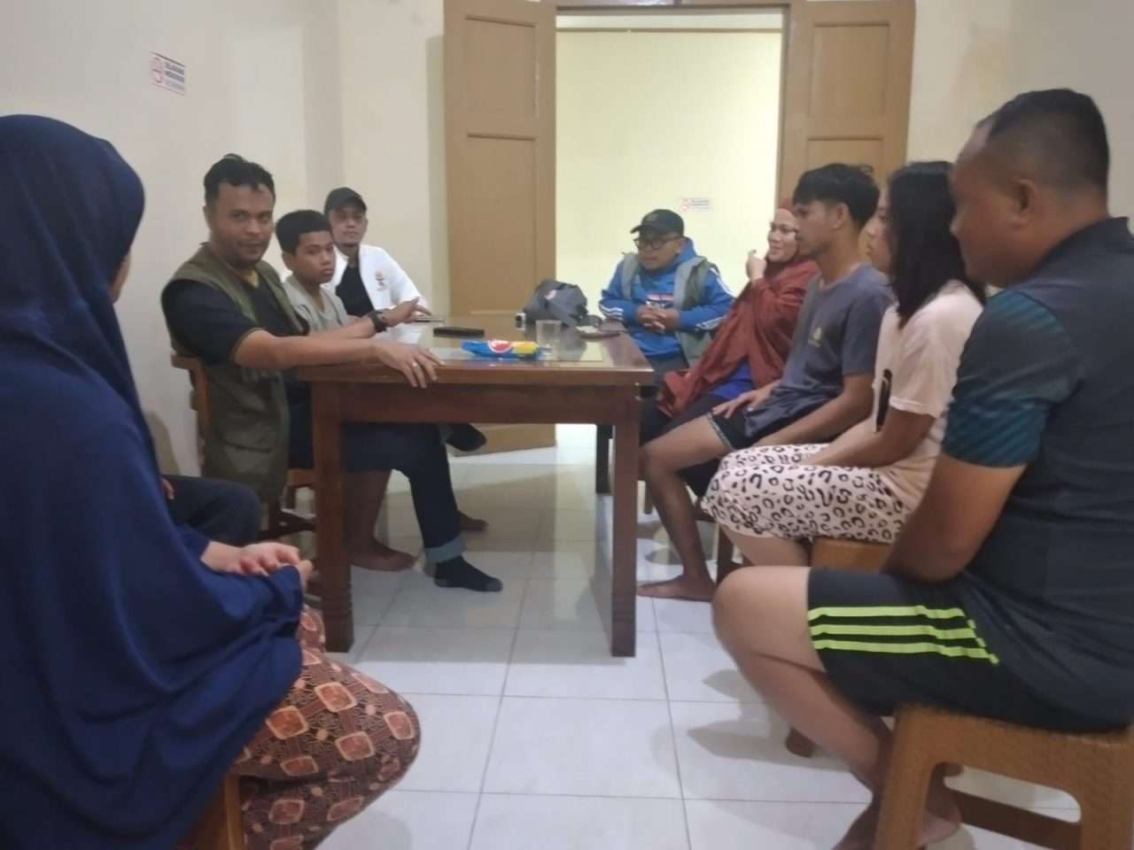sambangi-atlet-soft-tenis-dan-sepatu-roda,-ini-pesan-ketua-koni-payakumbuh-chairul-mufti