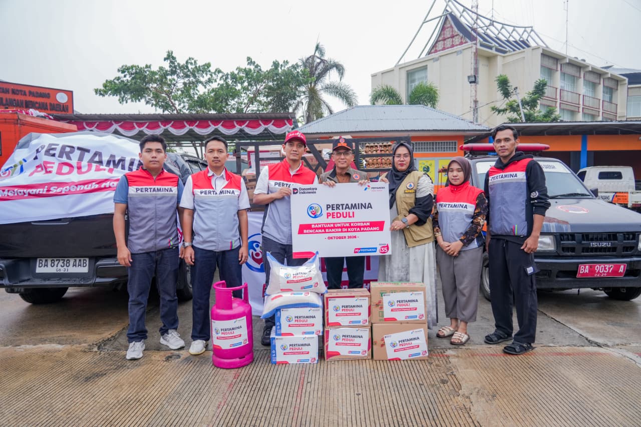 pertamina-sumbar-berikan-bantuan-bencana-banjir-di-kota-padang