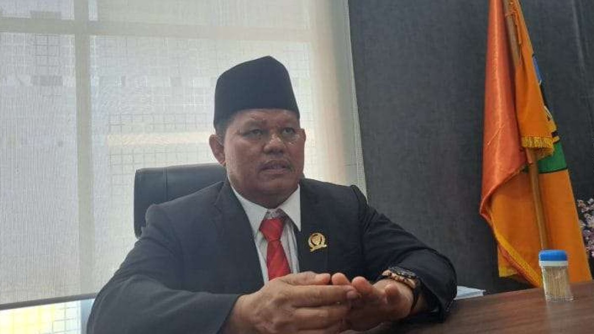 Ketua DPRD Pesisir Selatan, Darmansyah, memberikan imbauan kepada masyarakat untuk menyukseskan Pilwana Badunsanak yang damai