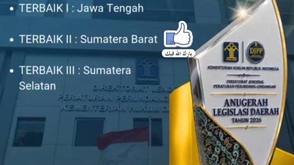 Gubernur Sumatera Barat menerima piagam penghargaan Terbaik II Anugerah Legislasi Daerah 2026 di Jakarta.