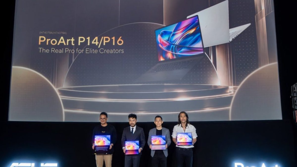 Laptop ASUS ProArt P14 dan P16 dengan desain profesional untuk komputasi AI lokal dan layar Lumina Pro OLED.